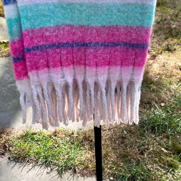Free People Fringe Pastel Stripe Blanket 60x50 Ultra Soft Striped Throw NWT - Picture 9 of 9